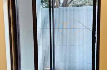 collapsible-mosquito-mesh-window